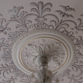 Decorazioni Muri e Soffitti